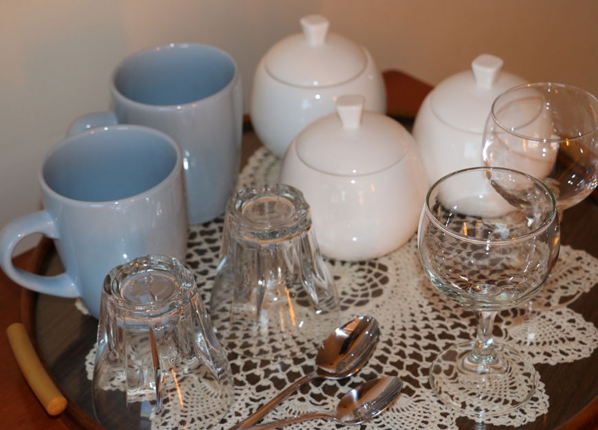 tea and coffee making facilities in ensuite rooms